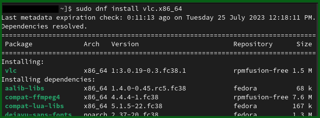 An image showing the installation of VLC media player using dnf-GFG