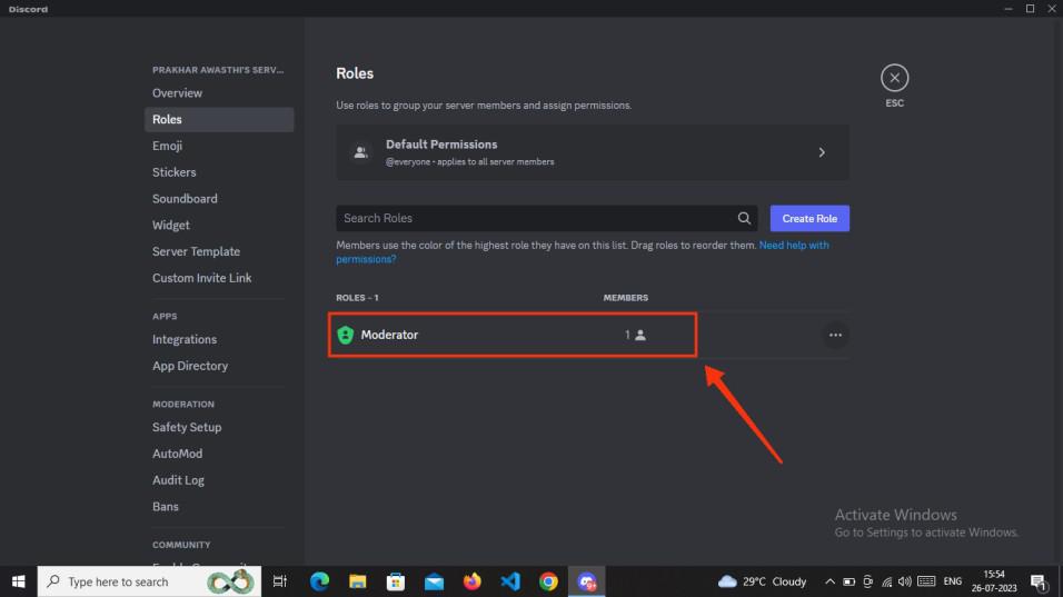 How to Add, Manage and Delete Roles in Discord